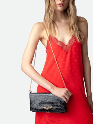 Pochette Rock Goossens Goffrata - Zadig&Voltaire si è affidata all'expertise della maison d'arte GOOSSENS per mettere in risalto le sue ali emblematiche sulla sua borsa iconica: la pochette ROCK.