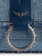 Tasche Kate Wallet Denim - Designed by Kate Moss for Zadig&Voltaire.  Mini-Handtasche aus Glitter-Denim mit Metallkette, Lederschlaufe und Fransen.