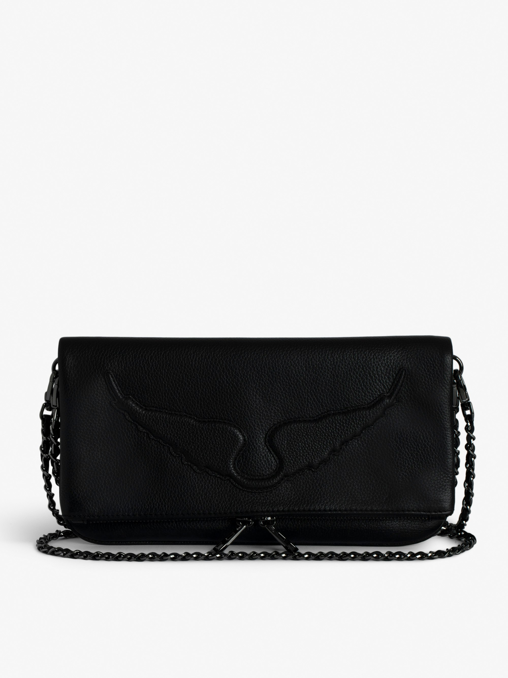 Clutch Rock - Schwarze Clutch aus genarbtem Leder mit Doppelkette und geprägten Signature-Flügeln.