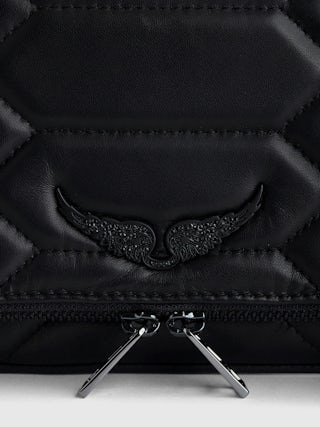 Pochette Rock Matelassée - Pochette iconique rock en cuir matelassé.