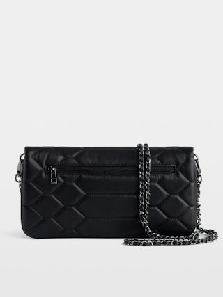 Pochette Rock Matelassée - Pochette iconique rock en cuir matelassé.