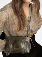 Sunny Mood Vintage Patent Bag - Small vintage-inspired patent leather bag with adjustable shoulder strap and wing signature.