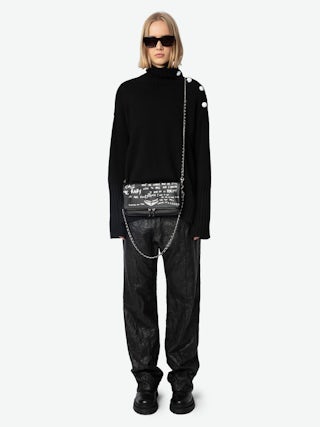 Rock Clutch - Graffiti-printed grained leather clutch with double chain in leather and metal, and wings adorned with rhinestones.