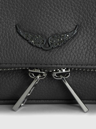 Rock Nano Clutch - Grained leather clutch with double leather and metal chains and wings adorned with rhinestones.