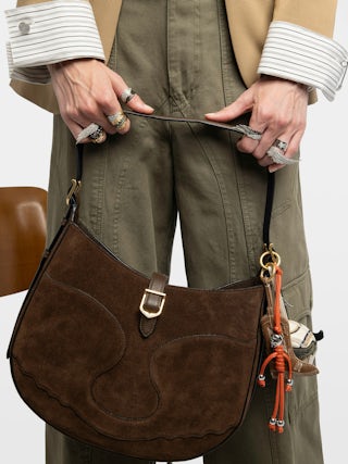 Sac Moonrise Hobo - Sac hobo en suede avec anse en cuir et ailes signatures.