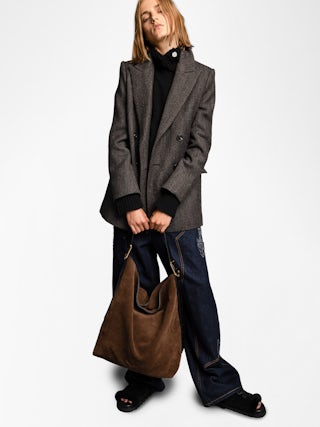 Jane Hobo XL Suede Bag - Hobo bag in suede leather with adjustable handle and embossed wings signature.