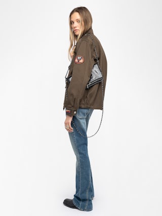 Rock Vintage Patent Studs Clutch - Clutch in patent leather with vintage effect featuring double leather and metal chains adorned with studs and rhinestone wings.