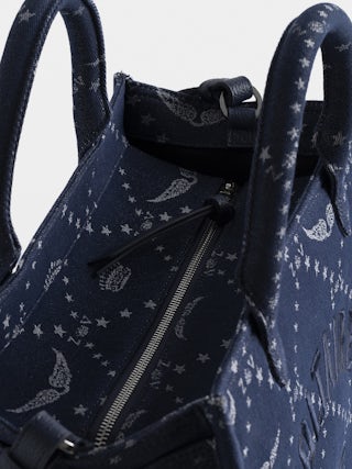 Sac Angel Tote Denim Monogram - Sac en jacquard monogramme à bandoulière en cuir et doubles anses. broderie signature voltaire.