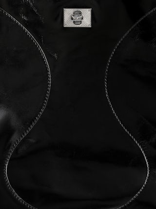 Jack Vintage Patent Bag - Vintage-effect leather bag adorned with a signature clasp, featuring two compartments, a handle and an adjustable strap.