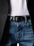 La Cecilia Belt Leather - Women's black leather belt with black C-shaped buckle. Buying this product, you support a responsible leather production through Leather Working Group.