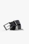 Gürtel Rock Chain Glossy Wild - Schwarzer Gürtel aus glänzendem Leder mit Python-Effekt, dreifacher Kette und Flügel-Charm für Damen.