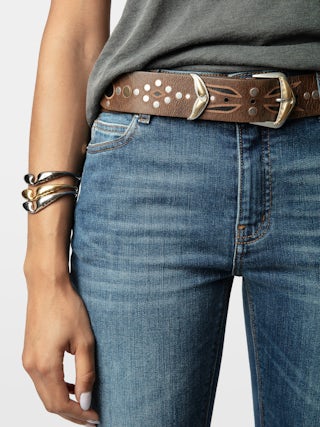 Gürtel Jane 40mm - Vintage-Ledergürtel mit gravierten Mustern, Nieten und charakteristischer Flügel-Schnalle.