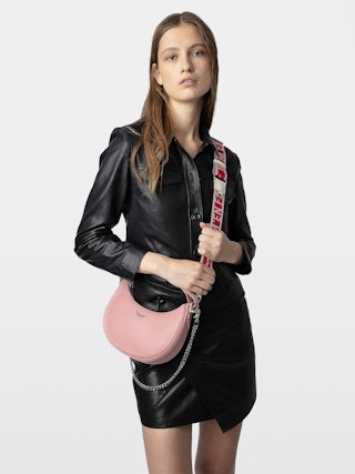 Tracolla Zadig - Tracolla in pelle e nylon con messaggio "Je m'en fous" e motivo ali.