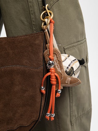 Skull Keyring - Smooth leather skeleton-shaped lucky charm to attach to a bag for example.