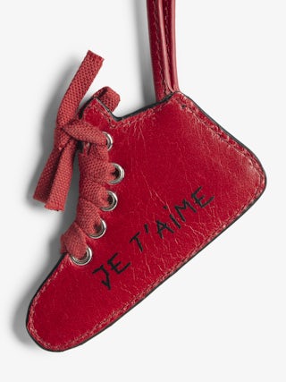 Charms Grigri High Wings - Vintage-effect patent leather grigri charm, shaped like our iconic High Wings sneakers, to hang on a bag for example.