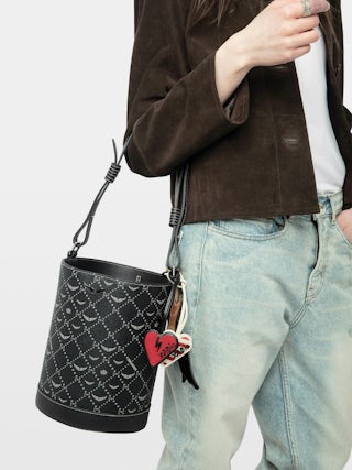 Flash Heart Keyring - Lucky charm in heart-shaped patent leather with a vintage-inspired effect, to hang on a bag for example.