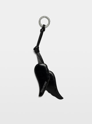 Rock Feather KeyRing - Lucky charm in vintage-inspired patent leather, shaped like wings with embroidery, to be attached to a bag for example.