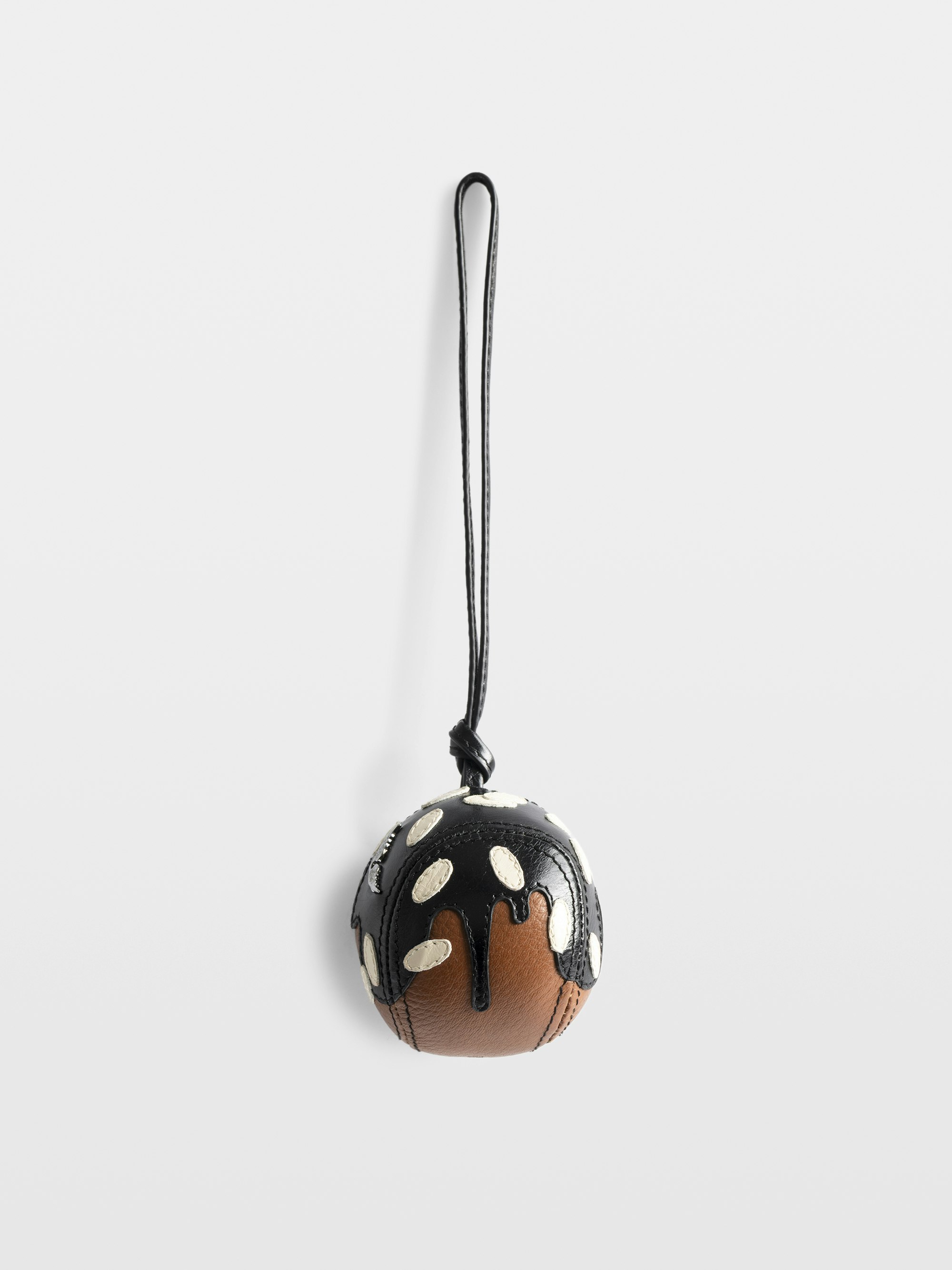 Keyring Chocolate Chou - Leather keyring, profiterole design.