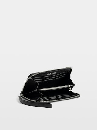 Compagnon Graffiti Wallet - Wallet in grained leather adorned with rhinestone wings. Graffiti print.