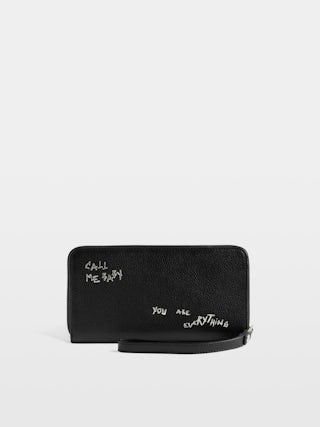 Compagnon Graffiti Wallet - Wallet in grained leather adorned with rhinestone wings. Graffiti print.