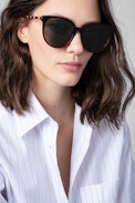 Studs Sunglasses - Unisex bio-acetate sunglasses in red with green lenses