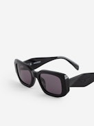 ZV23H3 Sunglasses - Unisex black rectangular sunglasses with wings on the unstructured temples.