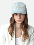 Cappellino Klelia Rock - Cappellino in denim azzurro con ali ricamate.