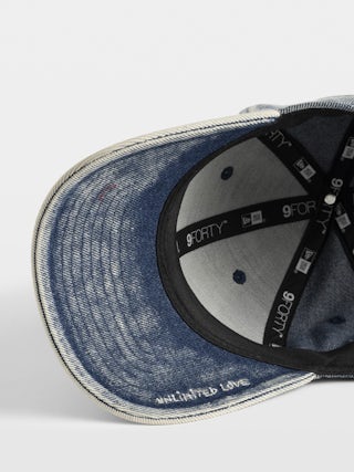 Cap New Era x ZV Voltaire - New Era x Zadig&Voltaire denim cap with Voltaire embroidery.