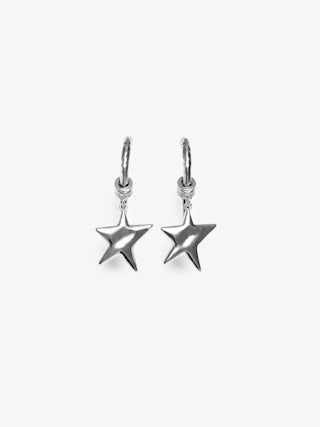 Boucles D'Oreilles Rock Star - Boucles d'oreilles créoles avec des étoiles argentées en laiton.