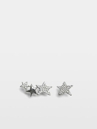 Rock Star Strass Earrings - Asymmetrical stud earrings in brass with rhinestone-adorned stars.