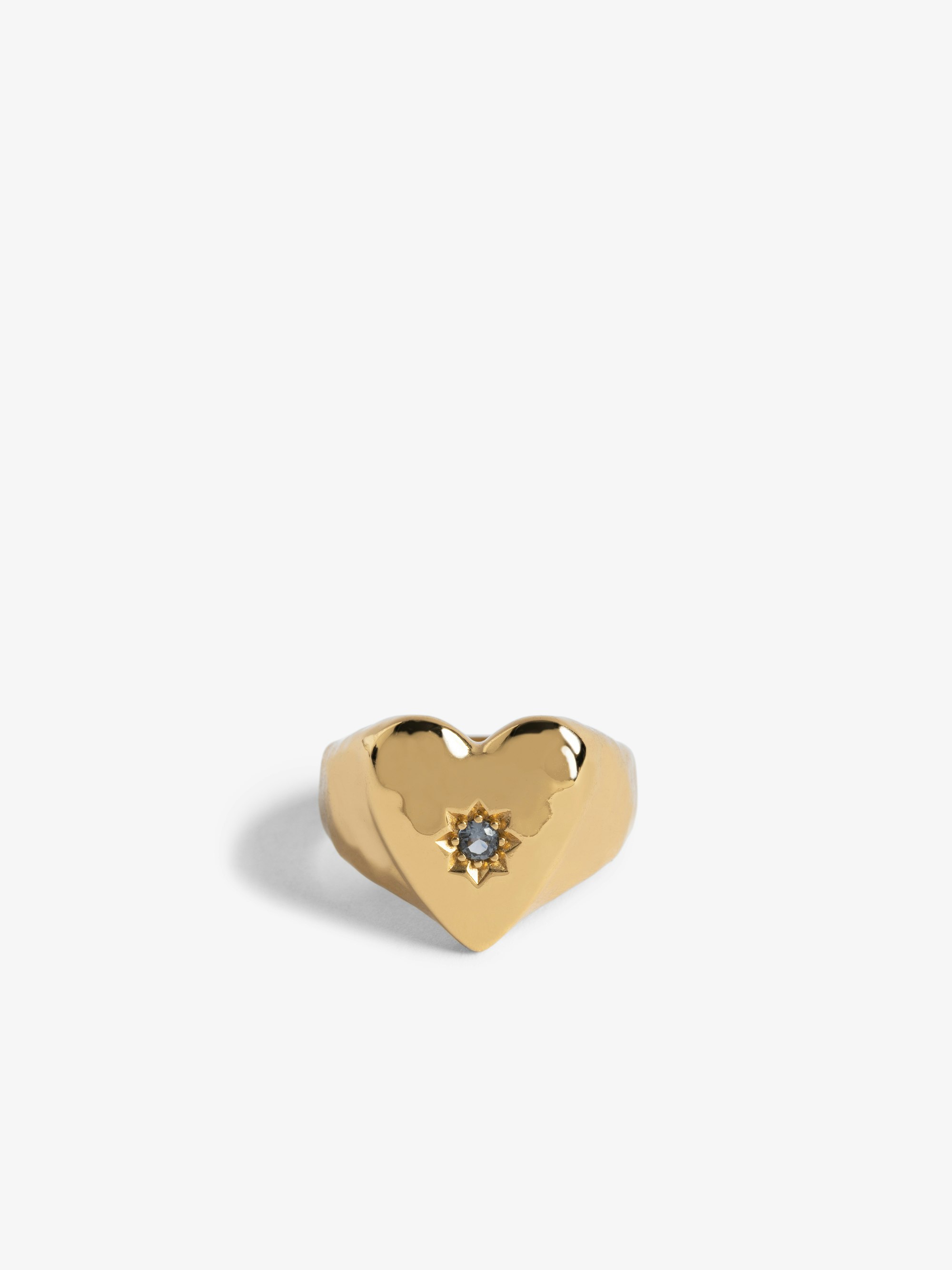 Heartbreaker Strass Ring - Heart ring in hammered gold-plated brass set with rhinestone.