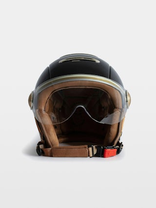 Wing Breaker Bike Helmet - Black Voltaire Vice x Mârkö Helmets bicycle helmet with visor and adjustable buckle.