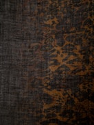 Foulard Judy Leopardo - Foulard in lana marrone con stampa leopardata effetto tie-dye.