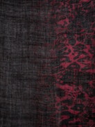 Foulard Judy Leopardo - Foulard in lana rossa con stampa leopardata effetto tie-dye.