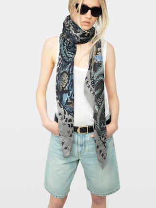 Billie Snakes Scarf - Square scarf in mixed silk with snake print.
