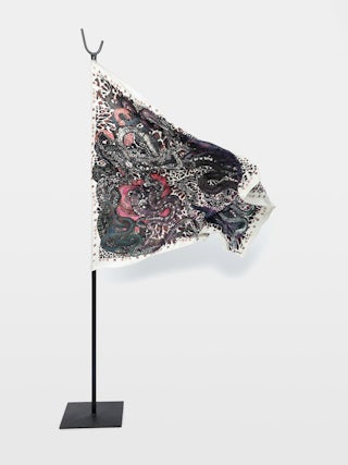 Debbie 85 Snakes Scarf - Square scarf in mixed silk with snake print.