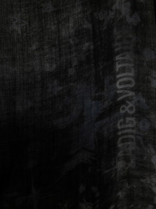 Schal Judy Stars 100 100% wolle - Schal aus Wolle mit Sternen-Print und Farbverlauf-Effekt.