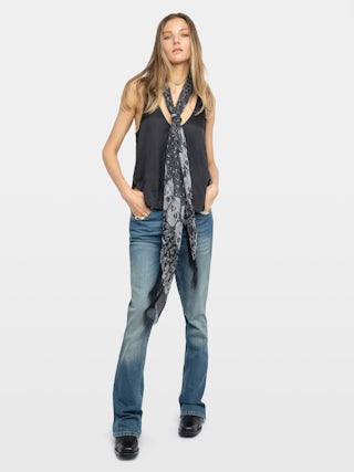 Kerry Garden 135 Scarf - Modal scarf with skull and flower print.