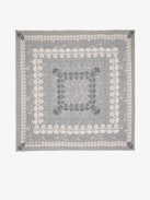 Foulard Kerry - Foulard en modal imprimé têtes de mort et fleurs.