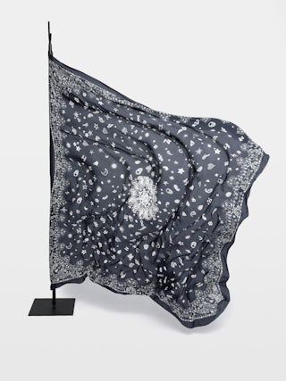 Blondie Bandana 130 Scarf - Silk scarf with bandana print.