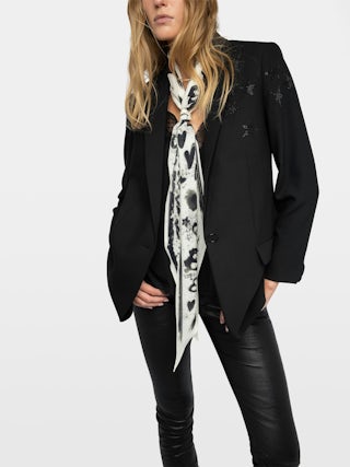 Jessie Love Scarf 130 - Silk scarf with heart print.