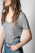T-shirt Tino Foil - T-shirt aus Modal mit beschichtetem Detail