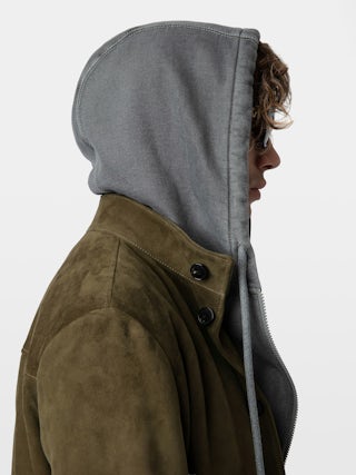 Lonni Suede Jacket - Suede jacket with stand-up collar, button fastening and long sleeves.