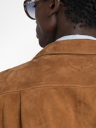 Camicia Sergy in Pelle Scamosciata - Camicia leggera in pelle scamosciata con tasche a patta e chiusura con bottoni.