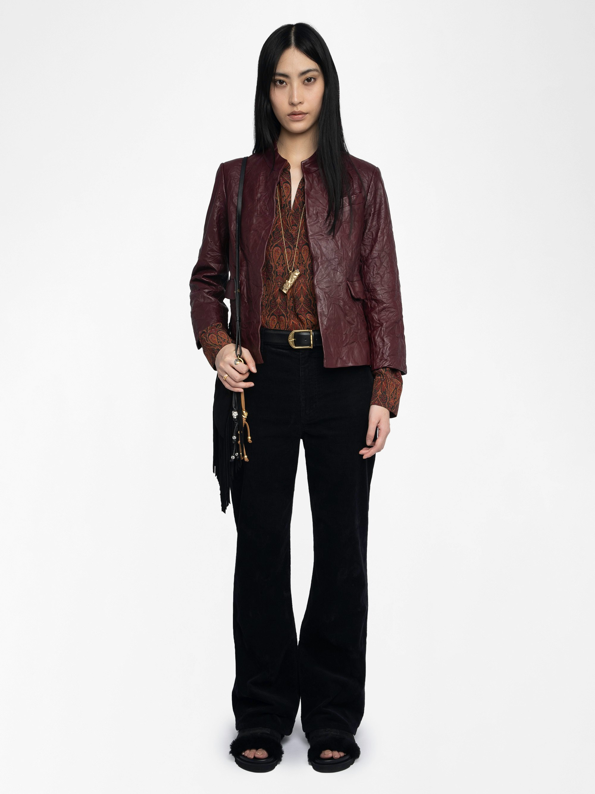 Veryn Crinkle Leather Blazer - Fitted blazer without buttoning in crinkled leather.