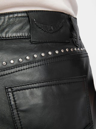 Short Siddyl Cuir - Short en cuir lisse avec fermeture lacée.