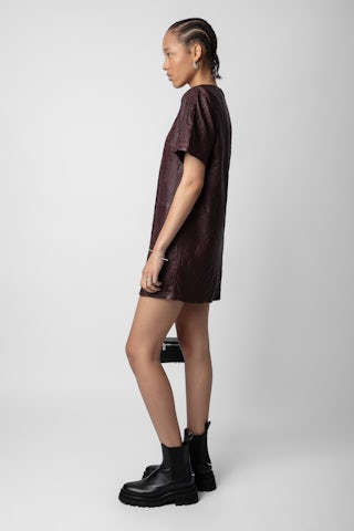 Robe Riddy Cuir Froissé - Robe courte en cuir froissé marron à manches courtes.