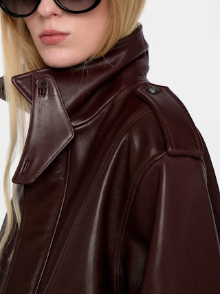 Kimo Leather Jacket - Smooth leather jacket with angled flap pockets and zip fastening.