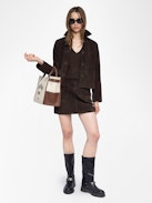 Jaime Suede Leather Skirt - Short suede leather skirt with applied pockets and back zip fastening.