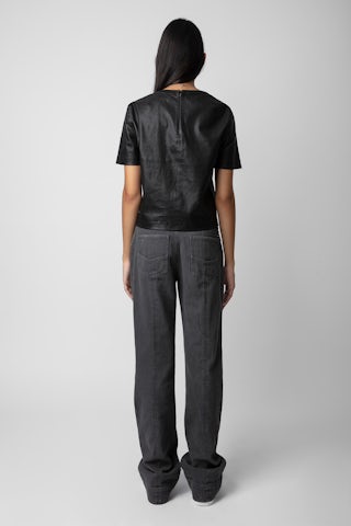 Top Tas Cuir - Top en cuir noir à col rond et manches courtes.